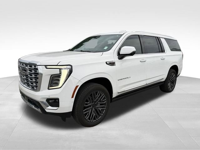 2025 GMC Yukon Denali AWD's photo