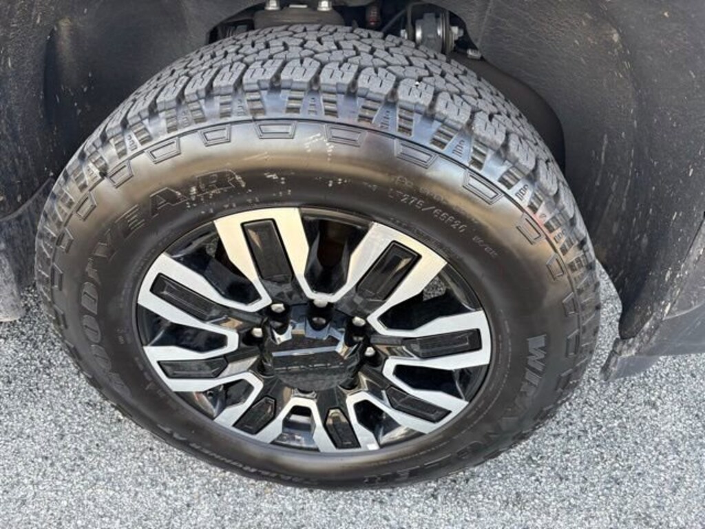 Used 2024 GMC Sierra 2500 HD Denali Truck Crew Cab