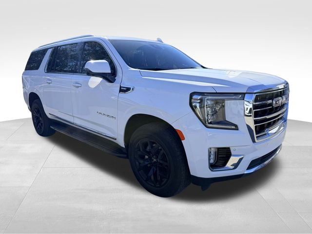 2023 Gmc Yukon XL SLT photo 3