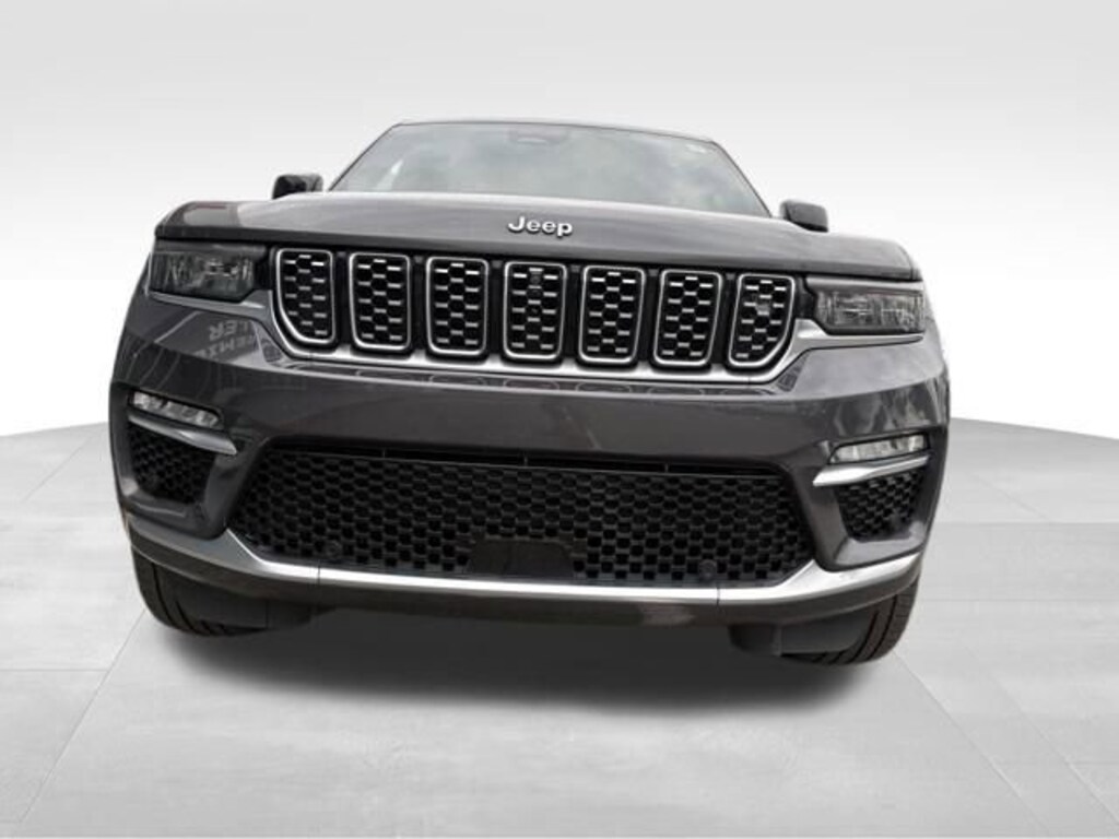 Used 2023 Jeep Grand Cherokee Summit SUV