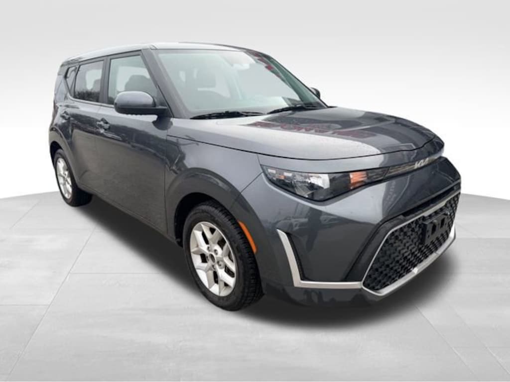 Used 2023 Kia Soul LX Hatchback