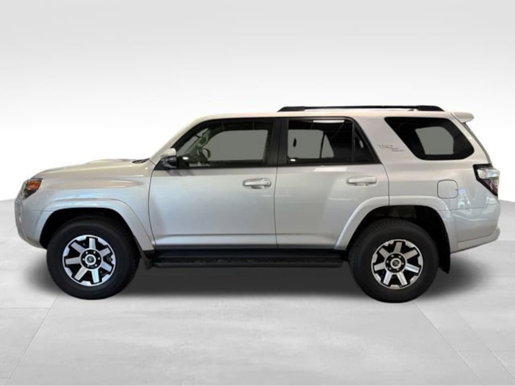 Used 2024 Toyota 4Runner TRD Off Road Premium SUV