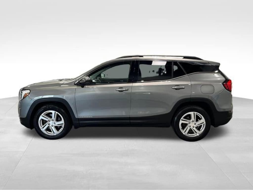 Used 2018 GMC Terrain SLE SUV