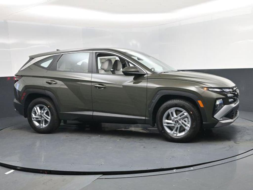 New 2026 Hyundai Tucson SE FWD SUV