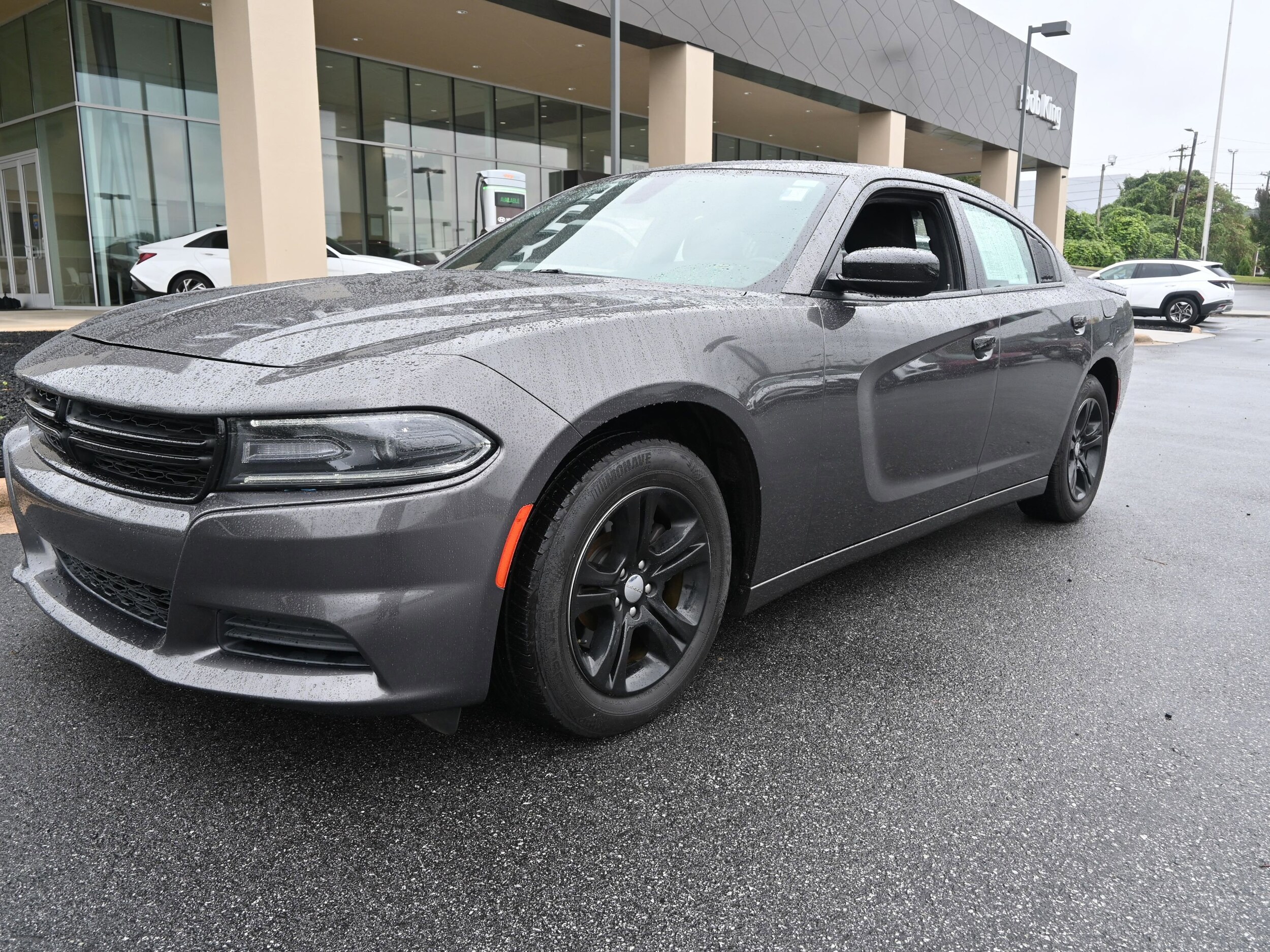2020 Dodge Charger SXT photo 2