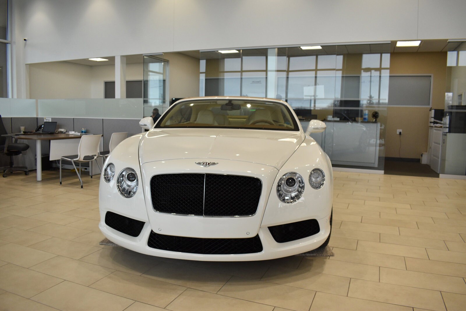 2013 Bentley Continental GTC photo 2