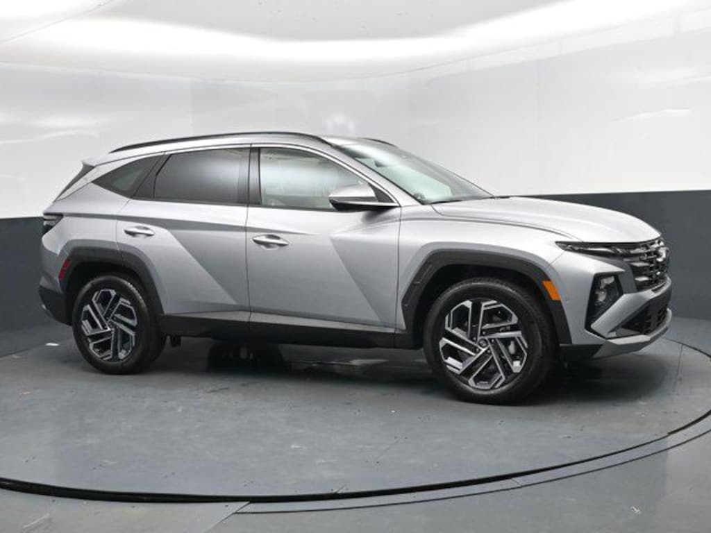 New 2026 Hyundai Tucson Hybrid Limited SUV
