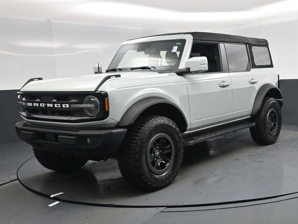 Used 2023 Ford Bronco SUV