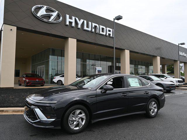 2026 Hyundai Sonata SE's photo