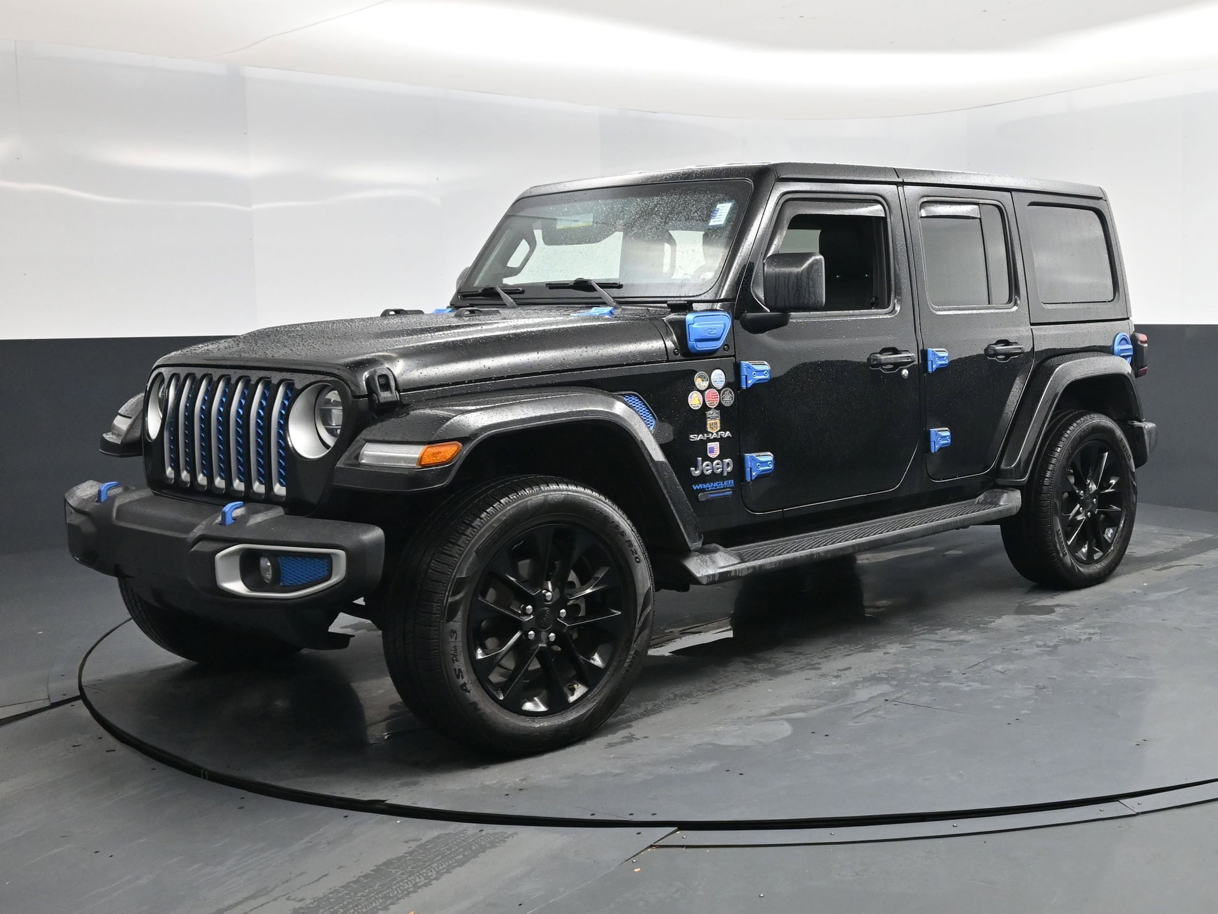 2021 Jeep Wrangler Unlimited Sahara 4XE's photo
