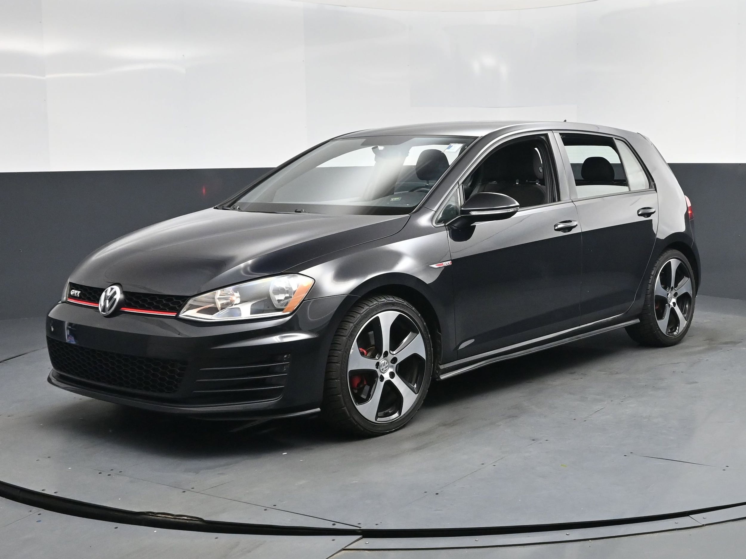 2016 Volkswagen Golf GTI S