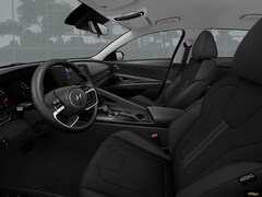 2023 Hyundai Elantra SE Sedan