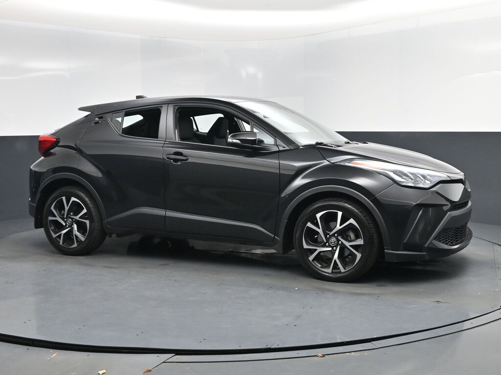 Used 2022 Toyota C-HR XLE SUV