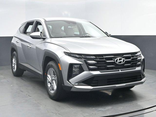 2025 Hyundai Tucson SE photo 2