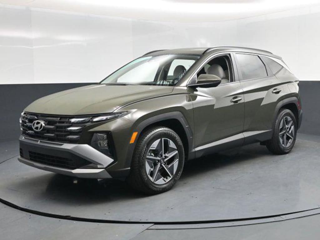 New 2026 Hyundai Tucson SEL FWD SUV