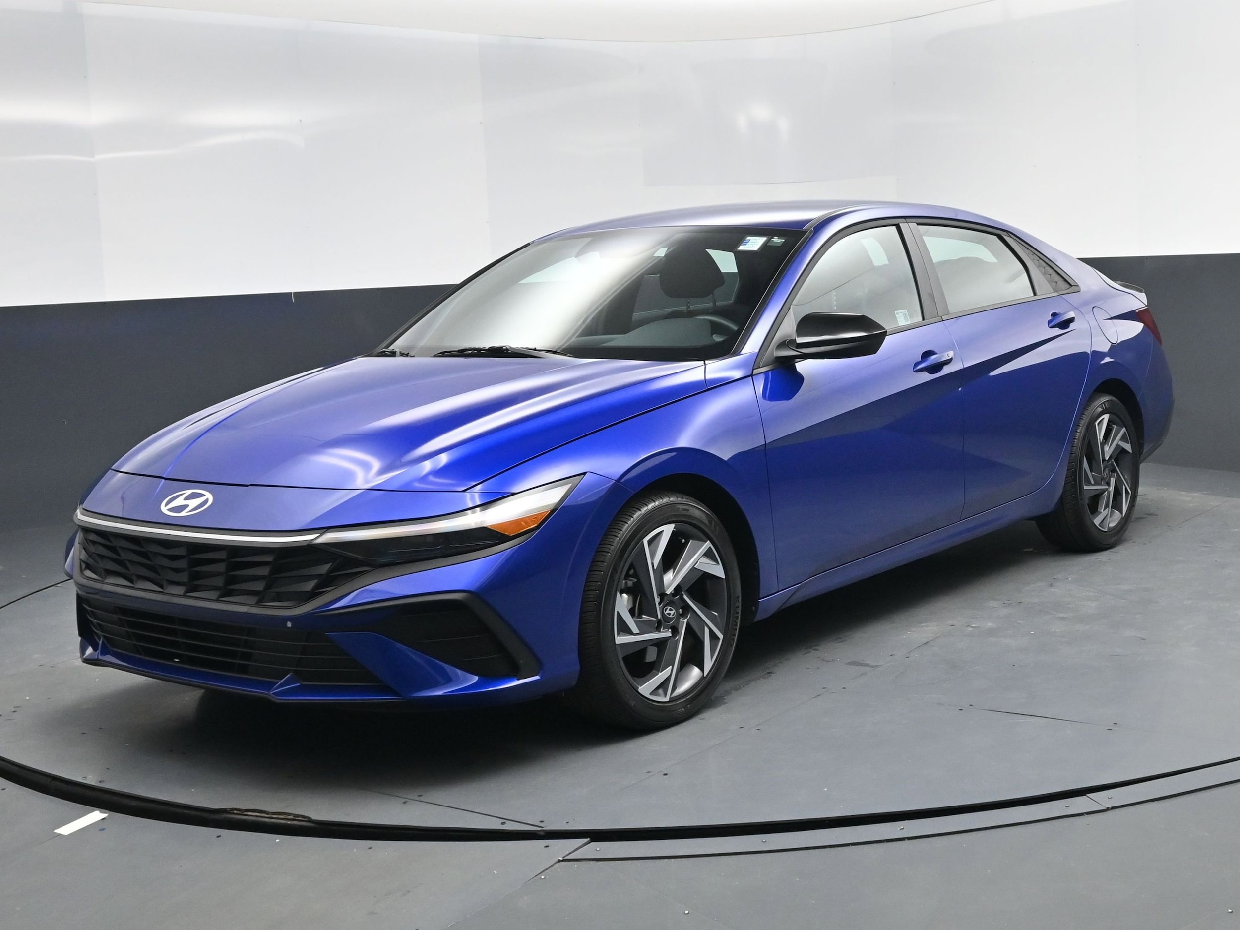 2025 Hyundai Elantra Sedan 