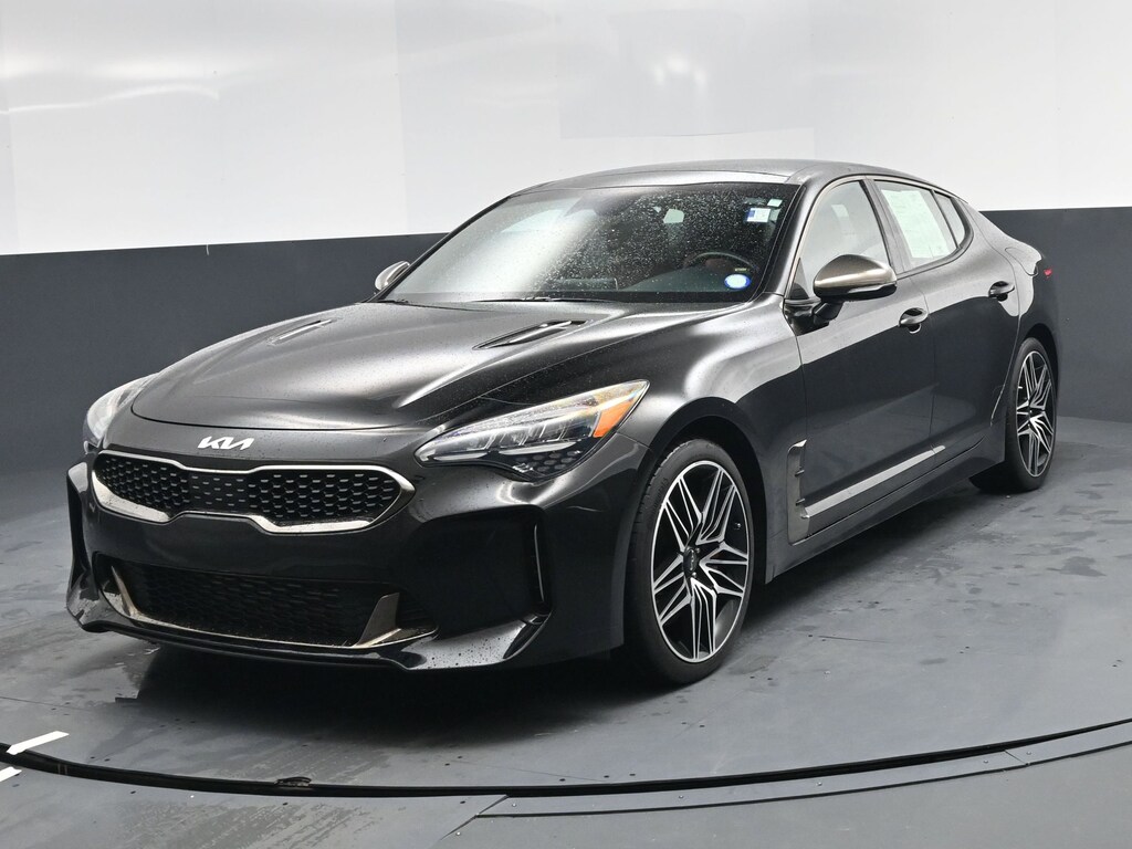 Used 2022 Kia Stinger GT1 Sedan