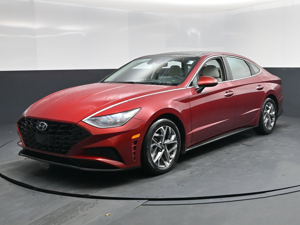 Used 2023 Hyundai Sonata SEL Sedan