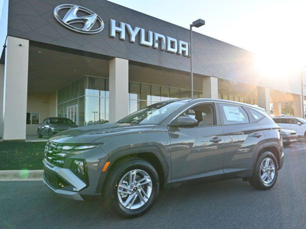 New 2026 Hyundai Tucson SE FWD SUV