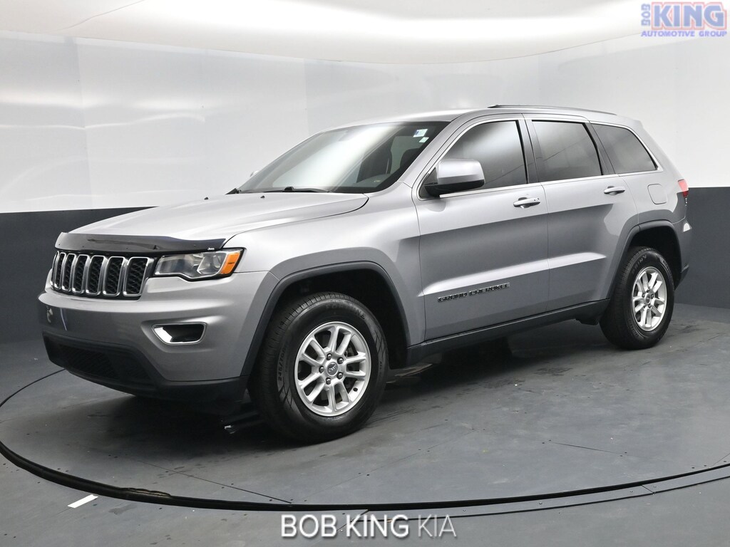 Used 2019 Jeep Grand Cherokee Laredo SUV