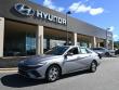 New 2025 Hyundai Elantra SE Sedan