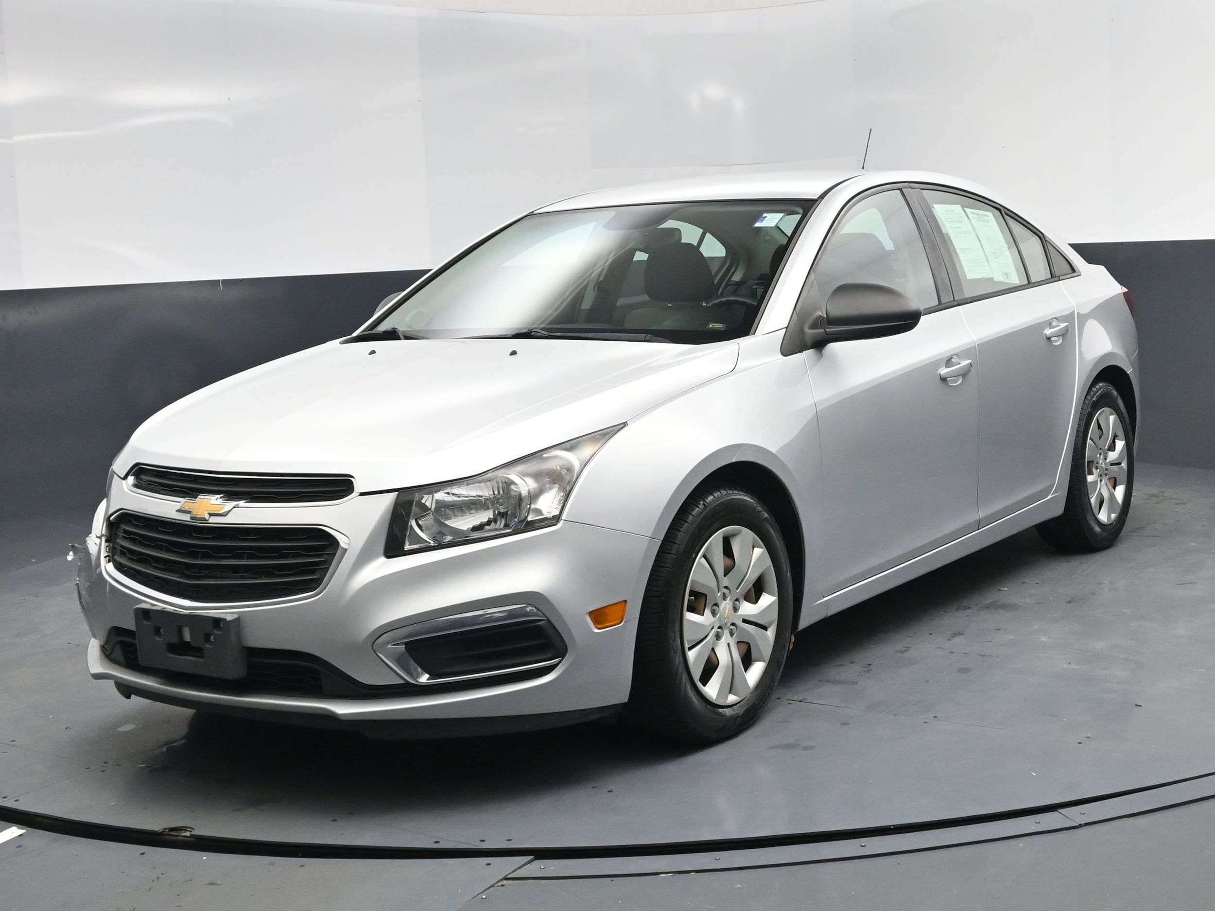 2016 Chevrolet Cruze Limited L's photo