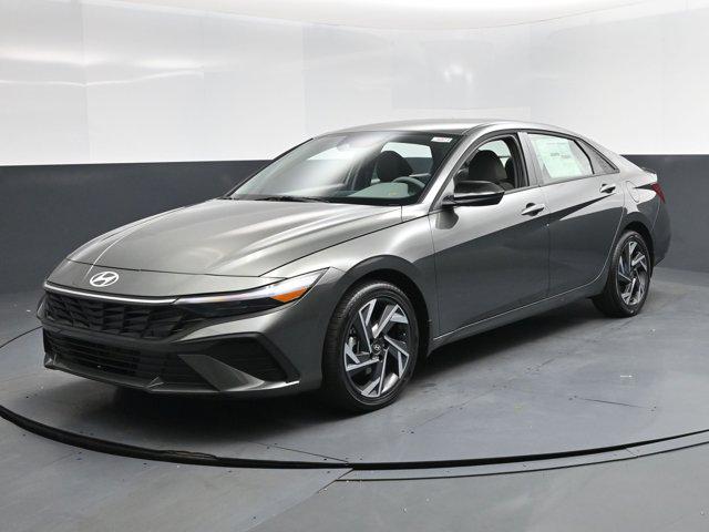 2025 Hyundai Elantra Blue's photo