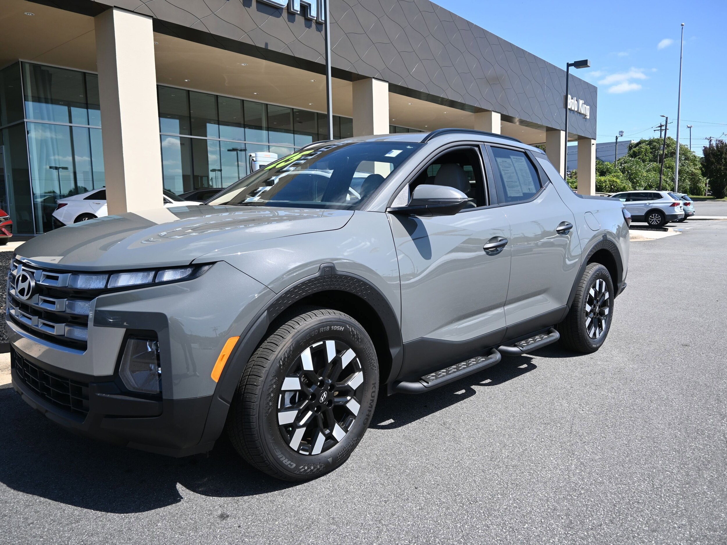 2025 Hyundai Santa Cruz SEL Activity photo 2