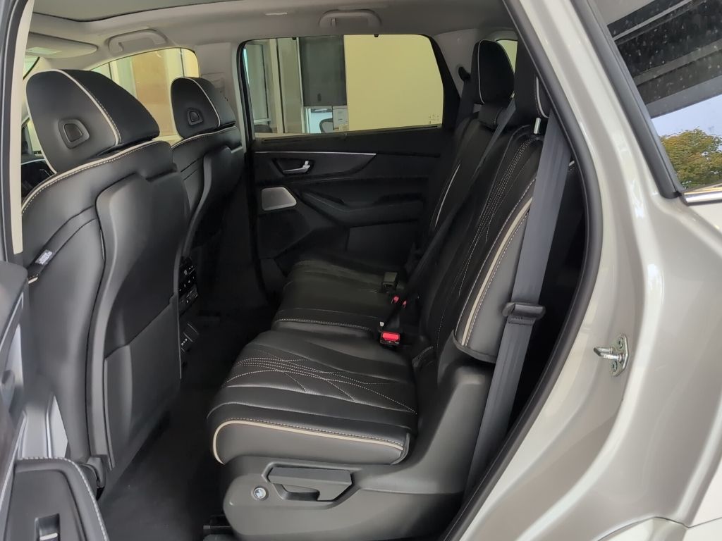 2026 Acura MDX Advance Package - Photo 11