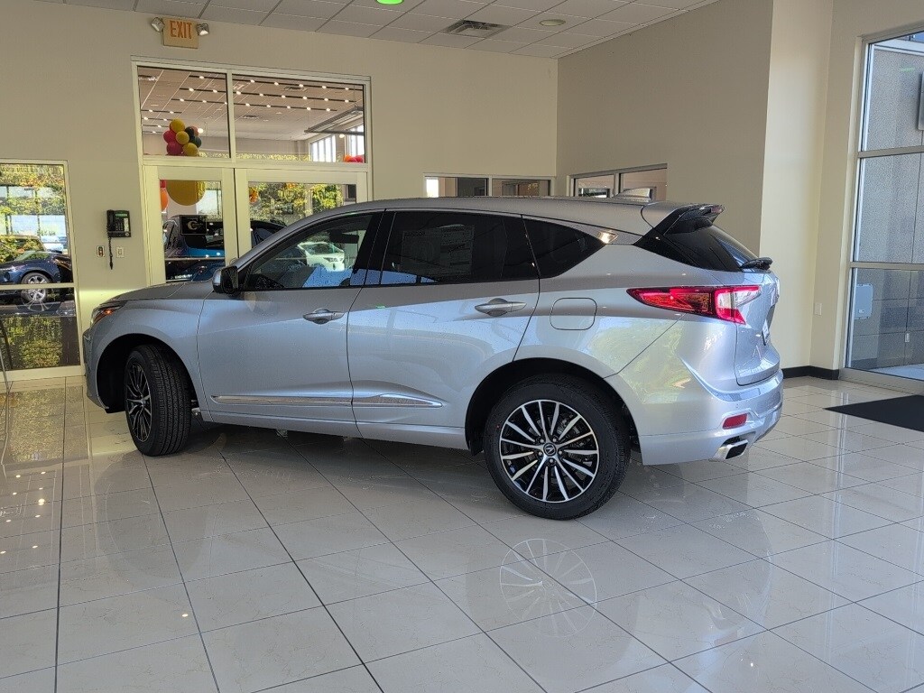 2025 Acura RDX Advance photo 2