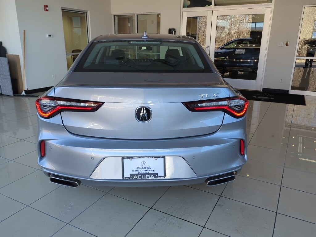 2025 Acura TLX Technology photo 4