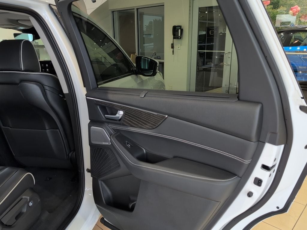 2026 Acura MDX Advance Package - Photo 13