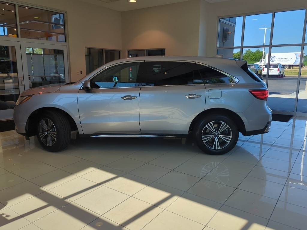 Used 2017 Acura MDX Base with VIN 5J8YD4H31HL003739 for sale in Peoria, IL