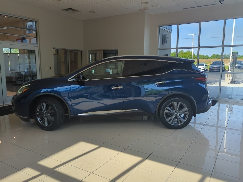 Used 2022 Nissan Murano Platinum with VIN 5N1AZ2DS3NC116134 for sale in Peoria, IL