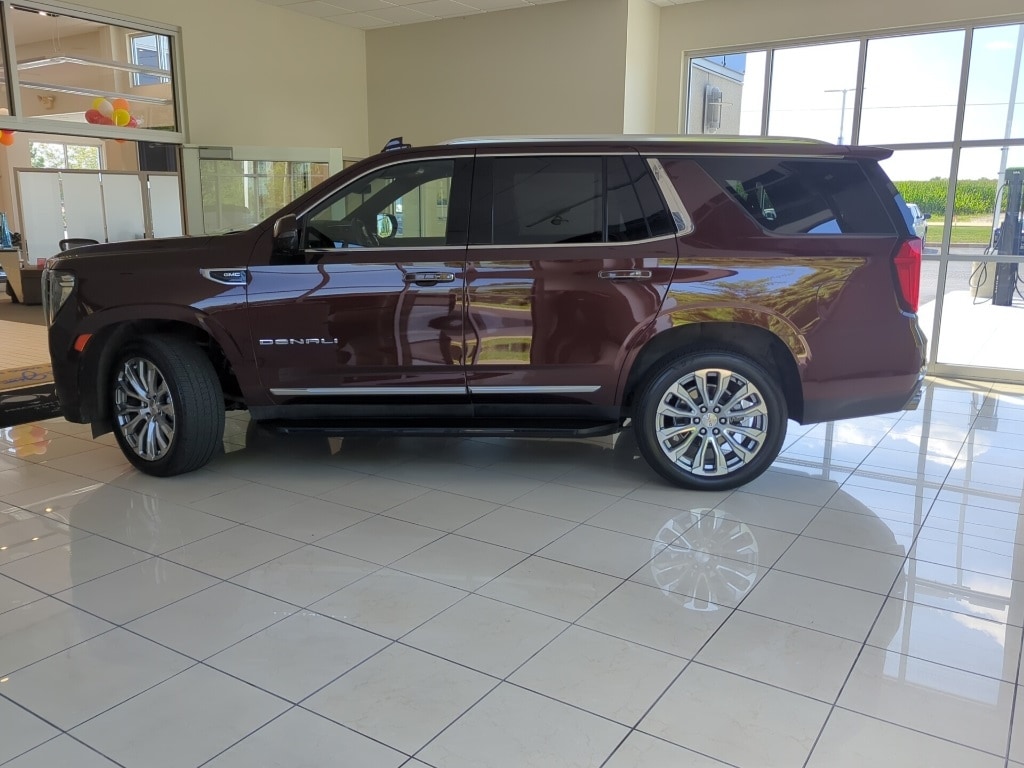 Used 2023 GMC Yukon Denali with VIN 1GKS2DKL8PR276227 for sale in Peoria, IL