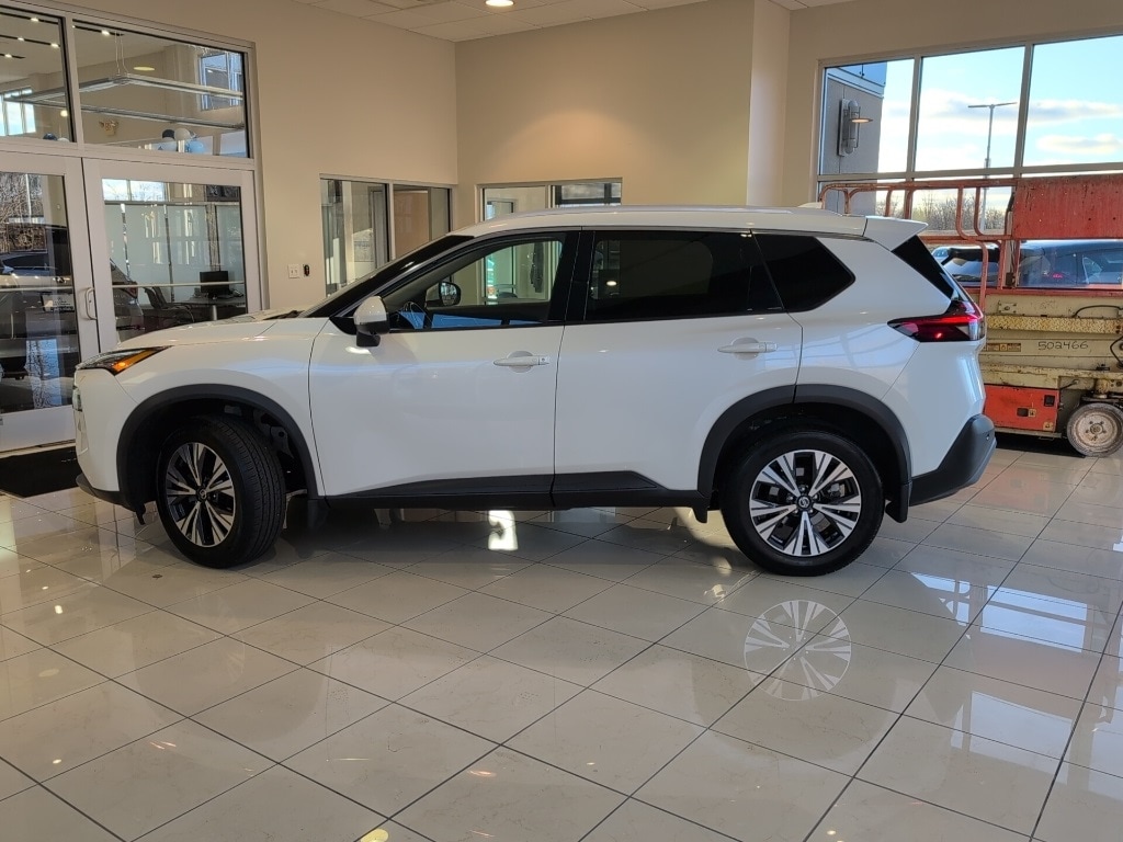Used 2021 Nissan Rogue SV SUV