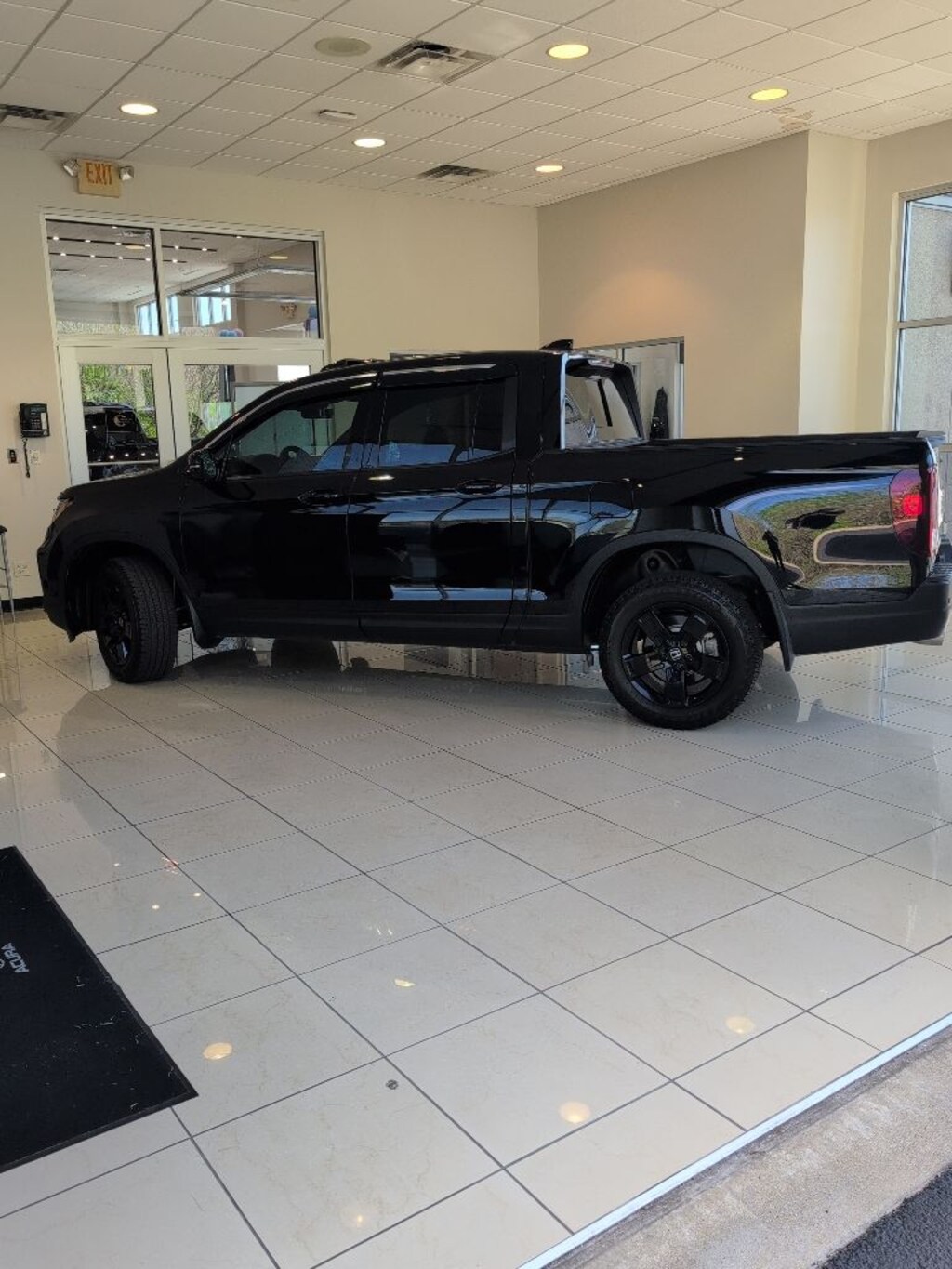 Used 2025 Honda Ridgeline Black Edition Truck Crew Cab
