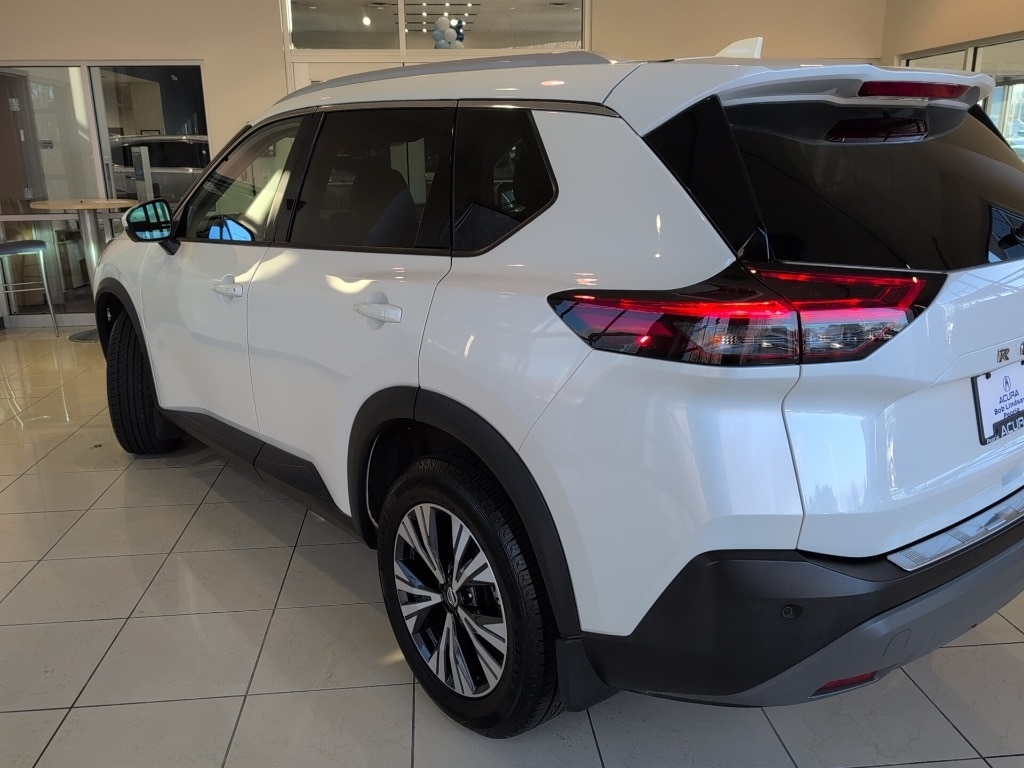 Used 2021 Nissan Rogue SV SUV