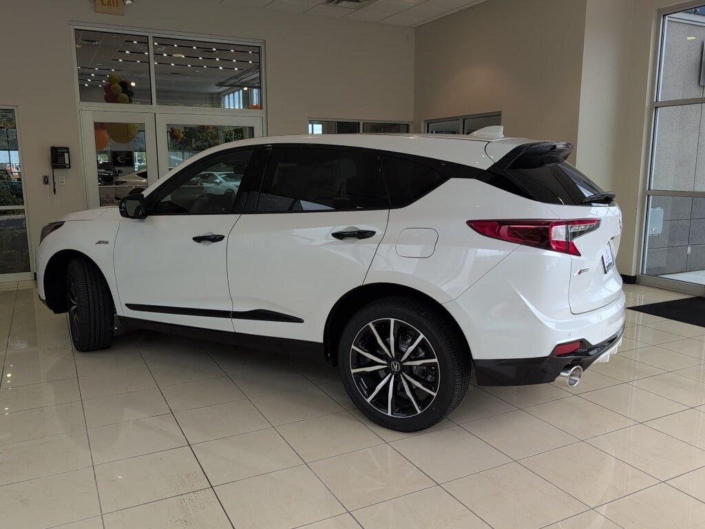 2025 Acura RDX A-Spec Advance photo 3
