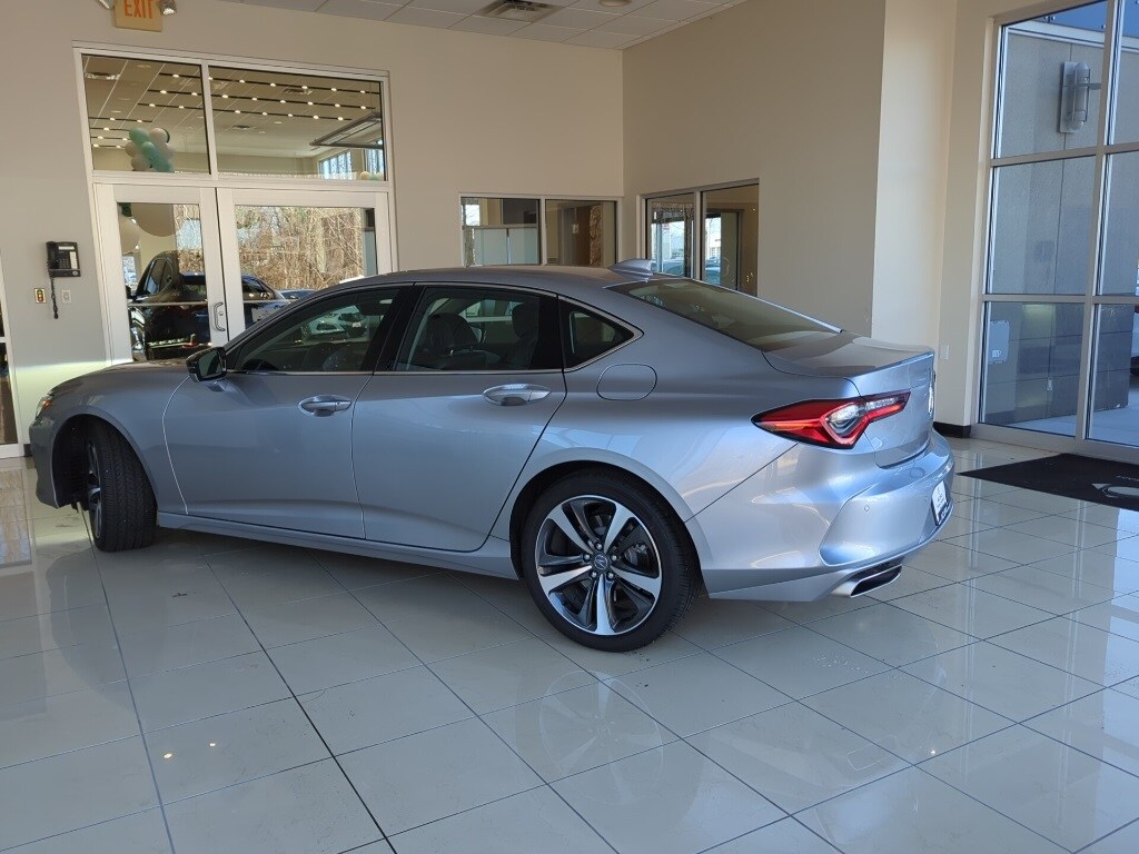 2025 Acura TLX Technology photo 3