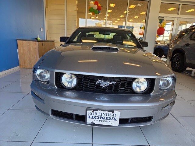 2008 Ford Mustang GT Premium photo 2