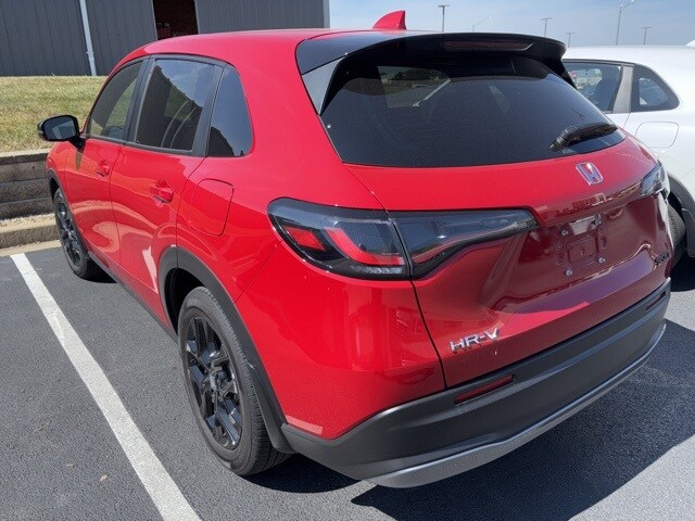 2025 Honda HR-V Sport photo 4