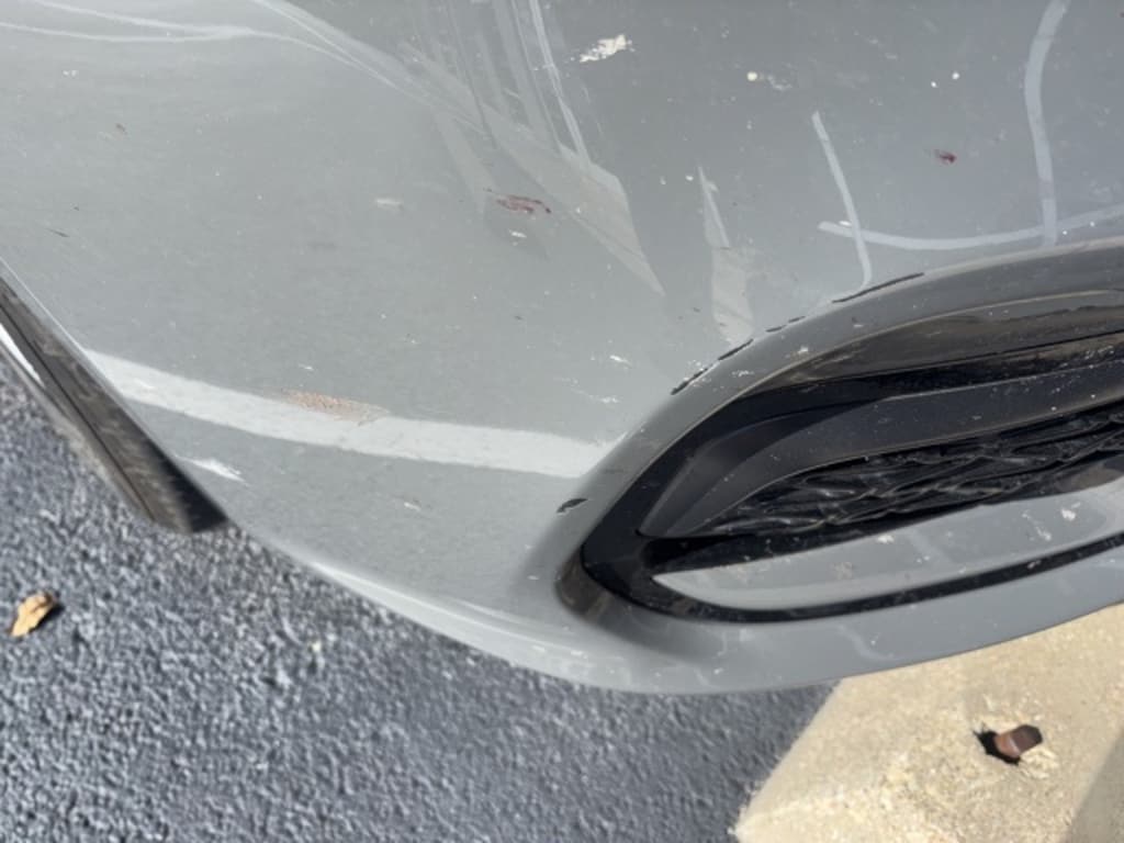 Used 2025 Chrysler Pacifica Limited Minivan/Van