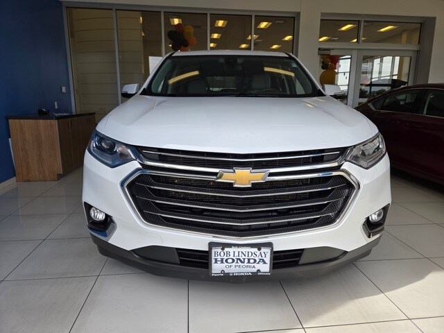 2020 Chevrolet Traverse photo 2
