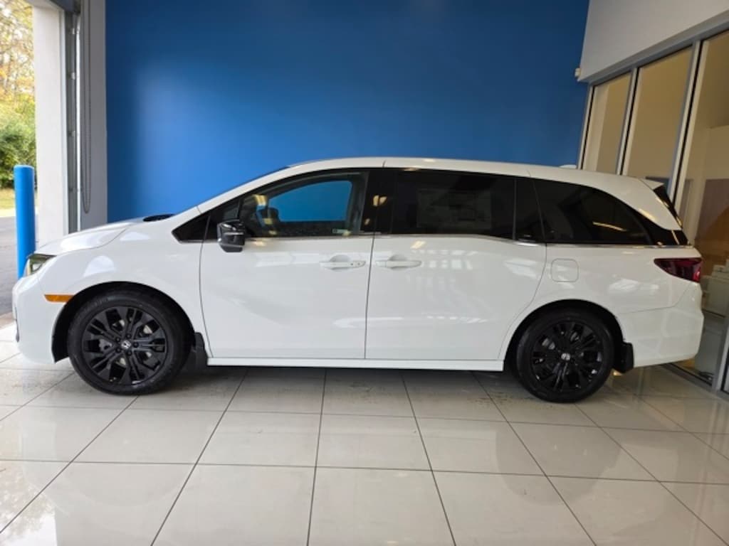 New 2026 Honda Odyssey Sport-L Van Passenger