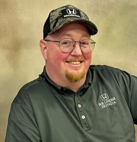 Staff member Jesse Hartley from ID_59e135bdd5b9