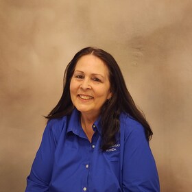 Staff member Becky Johnson from ID_1734a22c9958