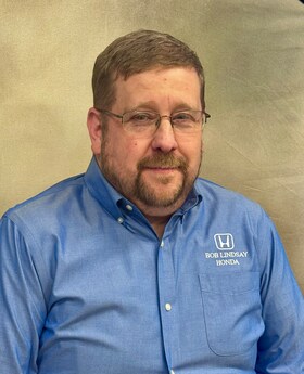 Staff member Robert Rowe from ID_1734a22c9958