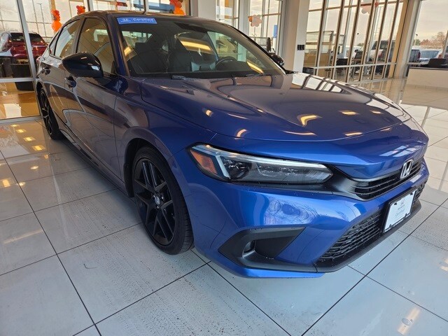 2023 Honda Civic Sport photo 3