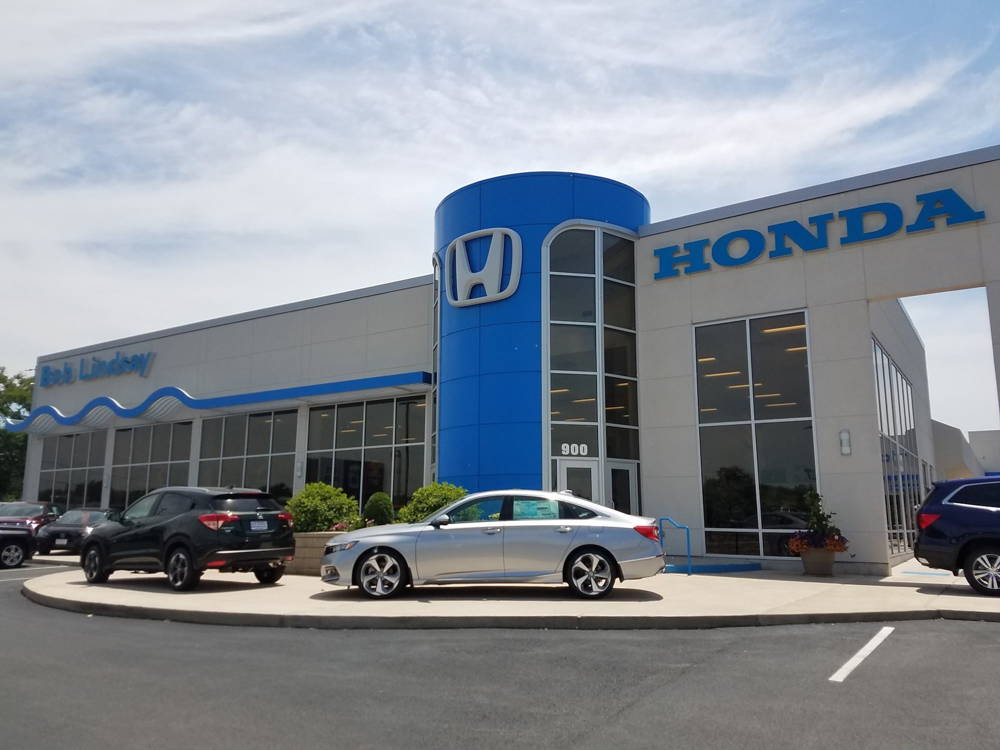 New Honda & Used Car Dealership In Peoria IL Bob Lindsay Honda